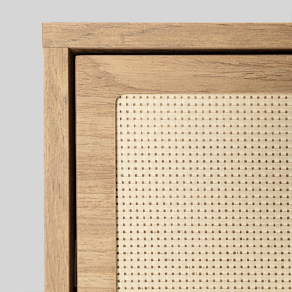 comoda madeira 3 gavetas ratan e puxador dourado 11