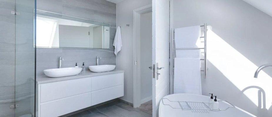 Tendências de Decoração de Banheiros 2025